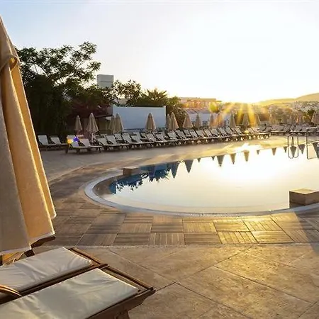 Royal Asarlik 5*