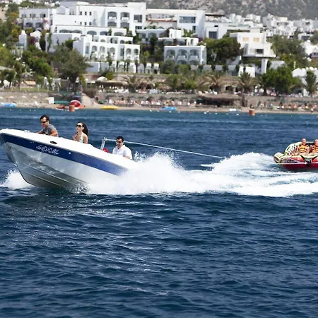 אתר נופש Royal Asarlik גומבט