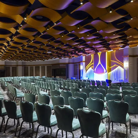 Royal Asarlik 5* גומבט