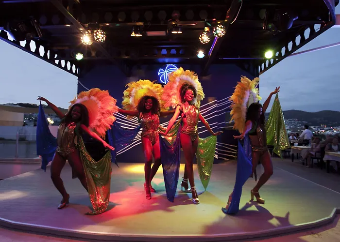 Royal Asarlik Semesteranläggning (resort) Gümbet